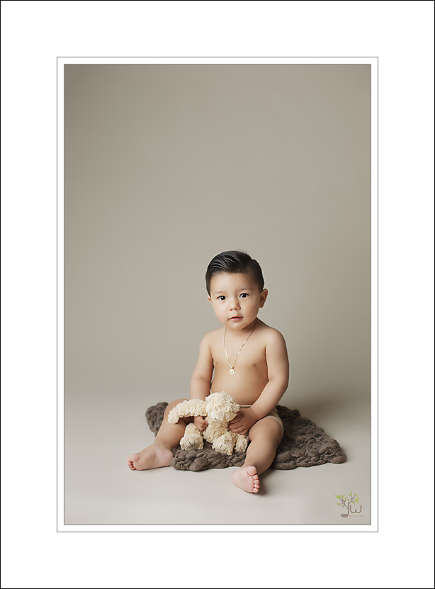 Best Lakewood baby photographer